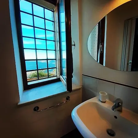 Uscio E Bottega Apartmán